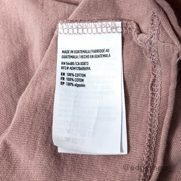 Def Leppard Distressed Choker Cropped Band T-Shirt - Picture 5 of 7